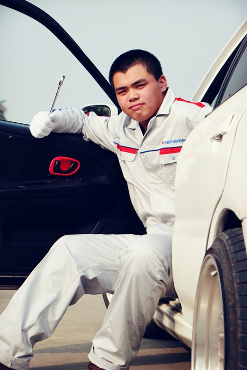汽車技術型專業人才