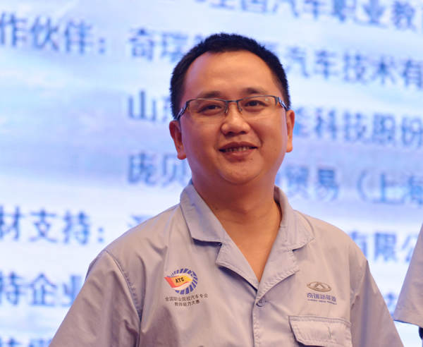 成都萬通汽車學(xué)校