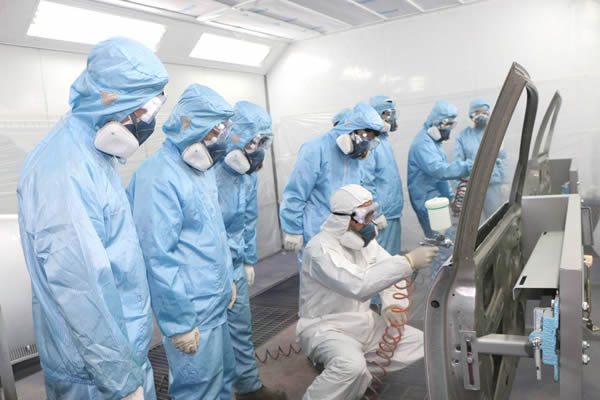 有志青年來校體驗