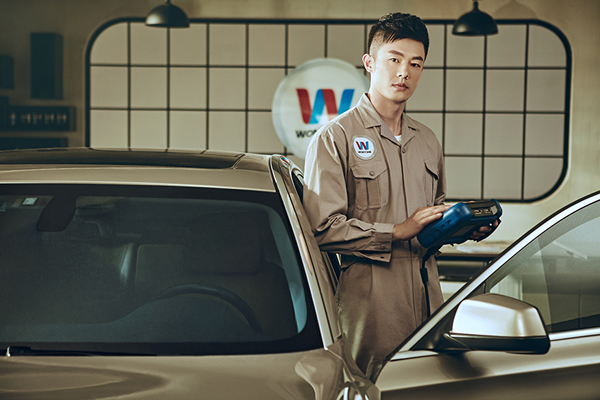 來萬通學(xué)汽車成為更優(yōu)秀的自己