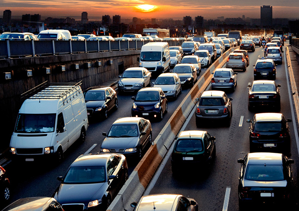 汽車鈑金是成都萬通汽車學校的熱門、美好就業專業