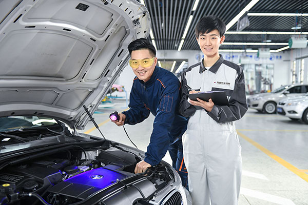 學熱門汽車技術 走時代精英之路